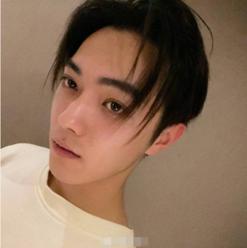 许凯澄清视频